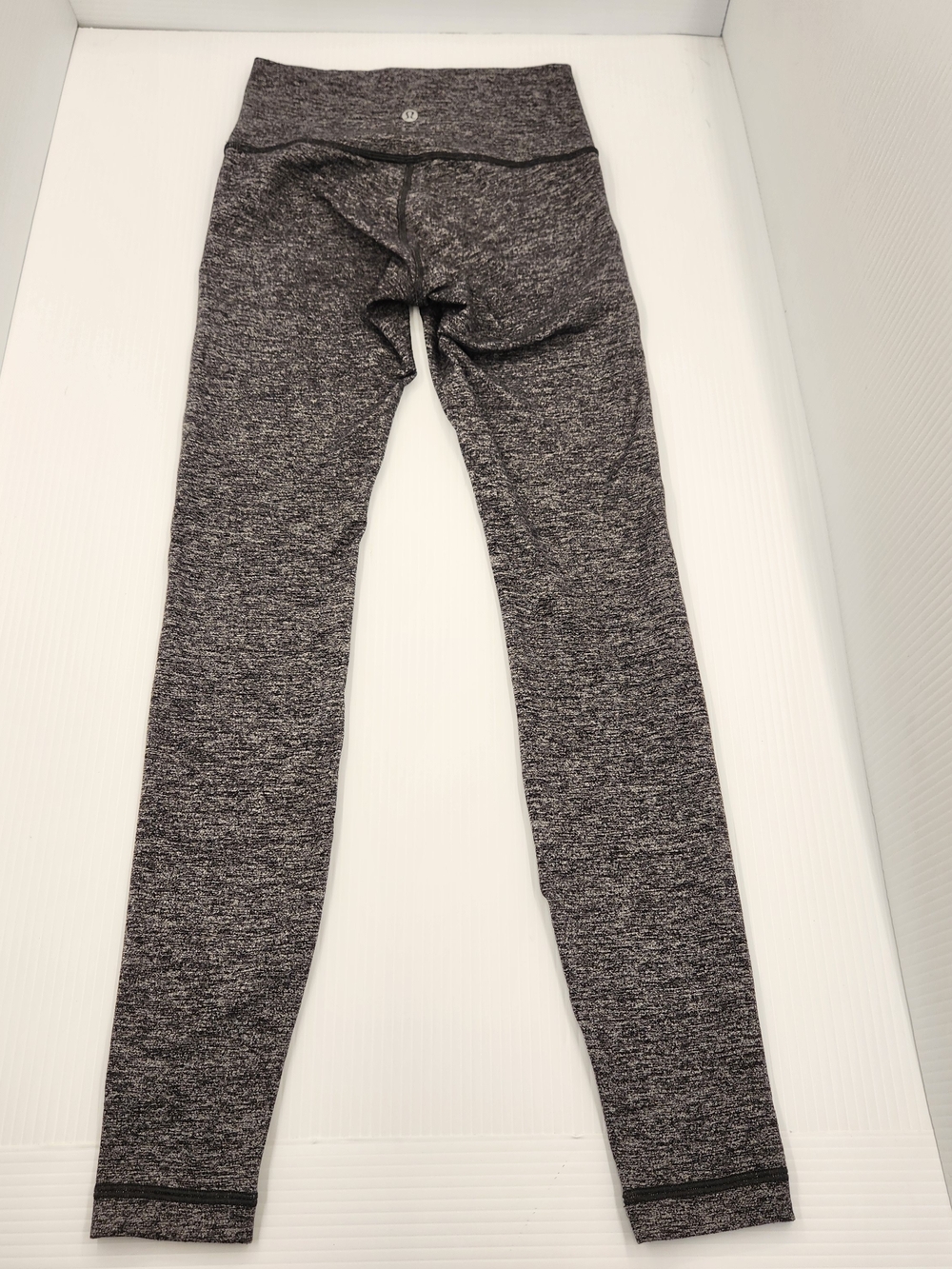 lululemon athletica Grey Heather High-Rise Leggings - Picture 5 of 9